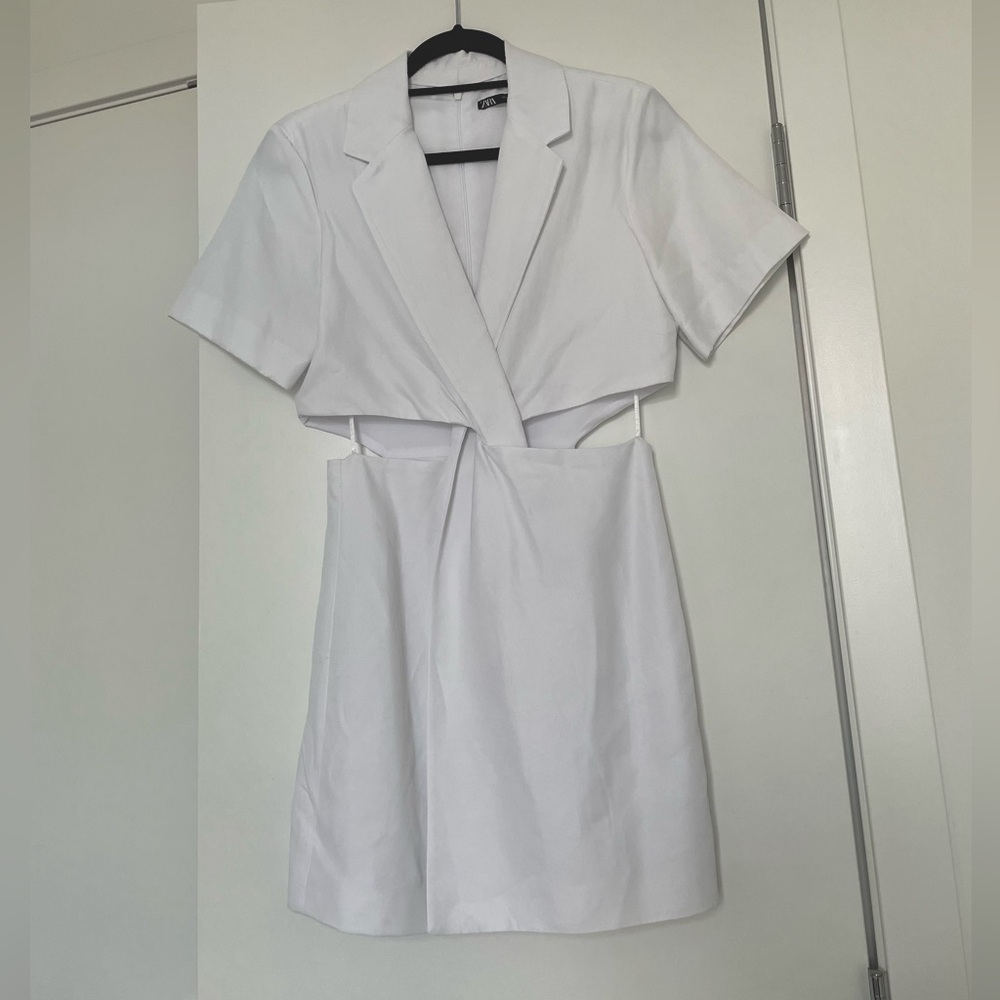 Zara White Dress with Cut-Out Design